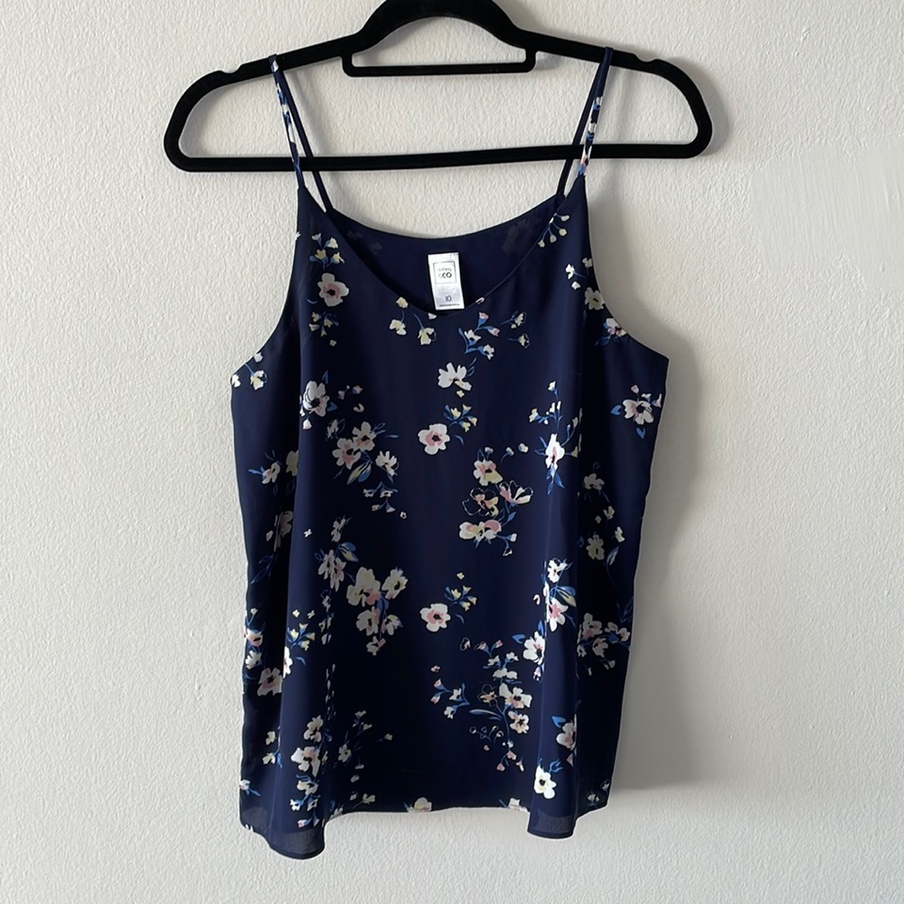 Clothing & Co Tank Top Size 10